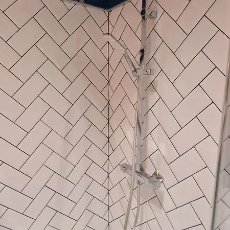 Carol - Vibes * Bucareste